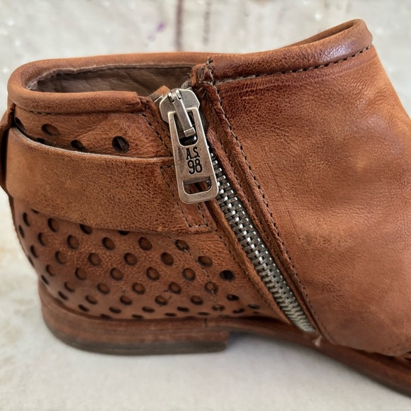 AS98 Zari Zoe Perforated Leather Ankle Boots - Picture 6 of 9
